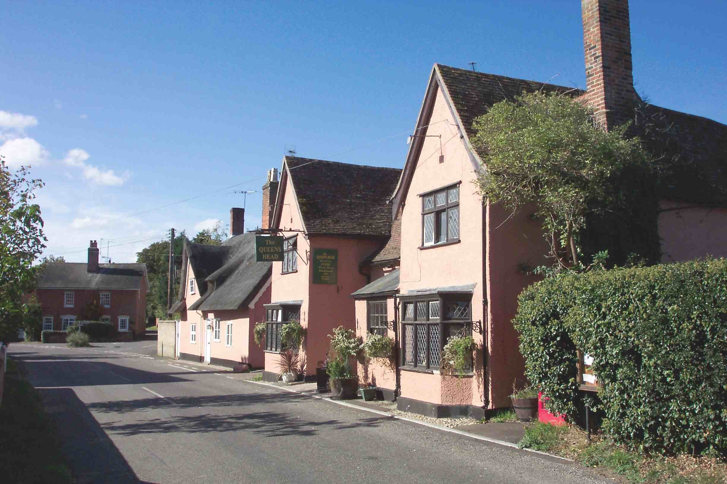 Queens Head Layham pub